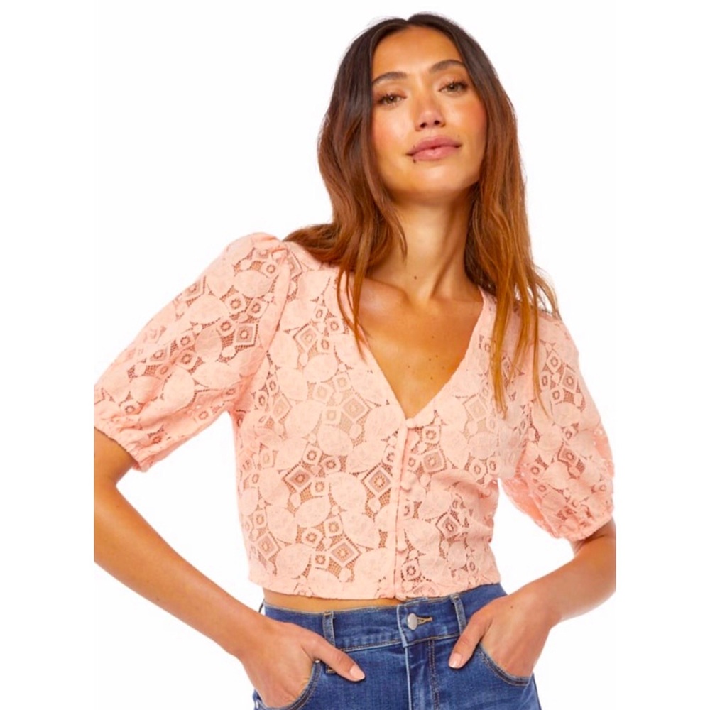 Cottagecore Eyelet lace puff sleeve top